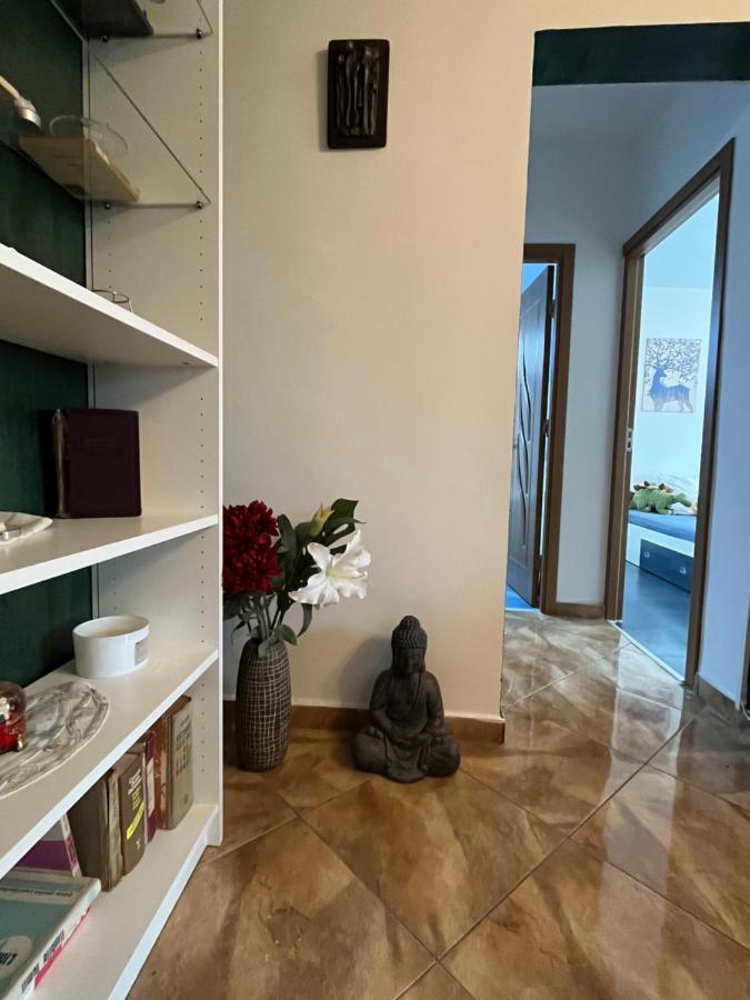 Casa Cartilor - House Of Book'S Leilighet Bucureşti Eksteriør bilde